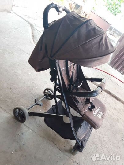 Прогулочная коляска трость