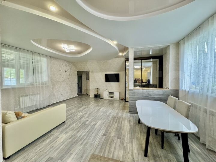 Коттедж 130 м² на участке 5 сот.