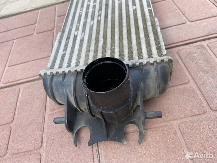 Интеркулер Renault Trafic/Opel Vivaro 1.9 DCI