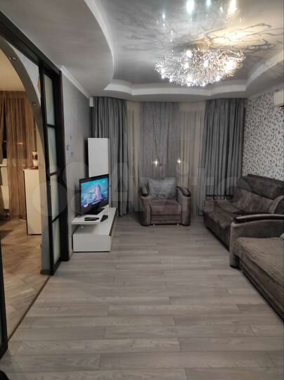 2-к. квартира, 78 м², 10/17 эт.