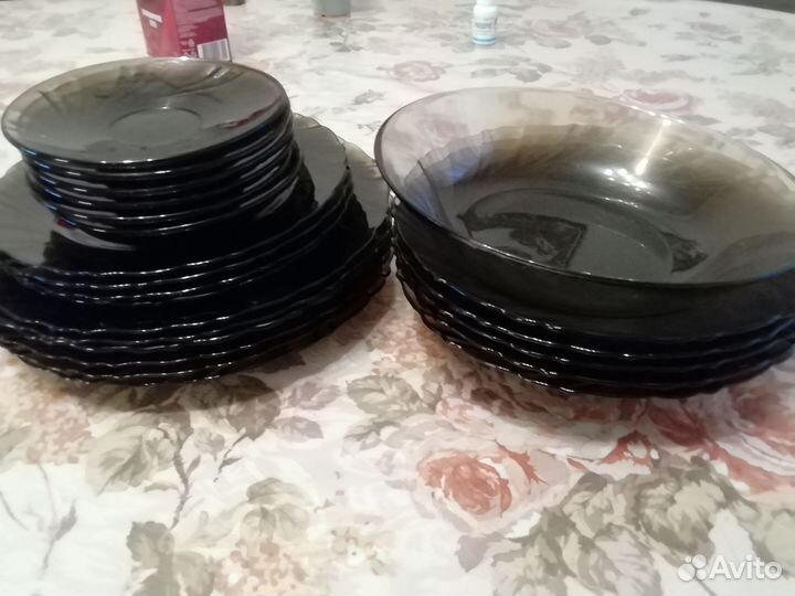 Набор столовой посуды на 6 персон