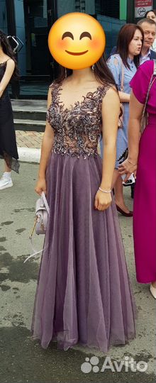 Платье на выпускной вечер