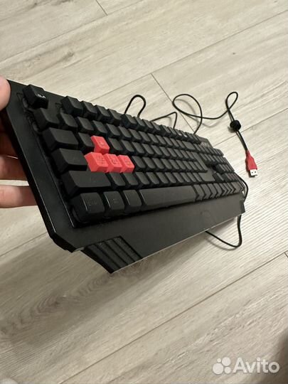 Игровая клавиатура