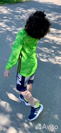 Лонгслив adidas