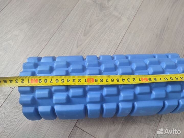 Массажный ролик валик для спины фитнеса МФР