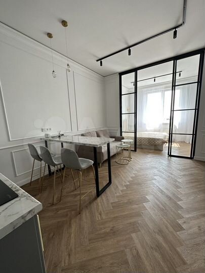 2-к. квартира, 42 м², 31/42 эт.