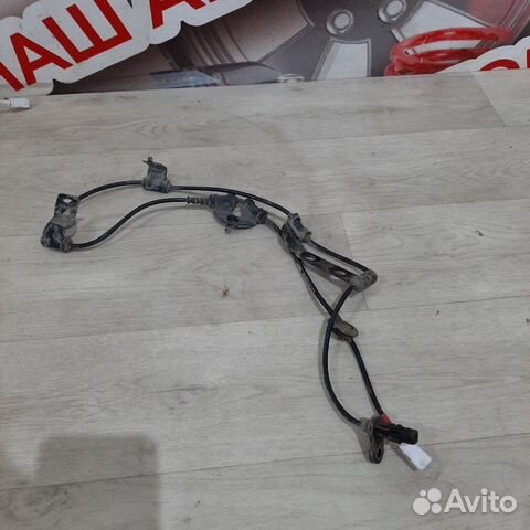 Датчик ABS задний правый Kia Sportage 3 хэтчбек