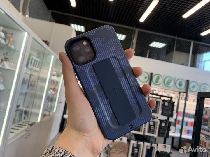 Чехол uniq для iPhone 12/12Pro