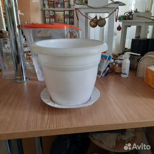 Горшок под цветок бу