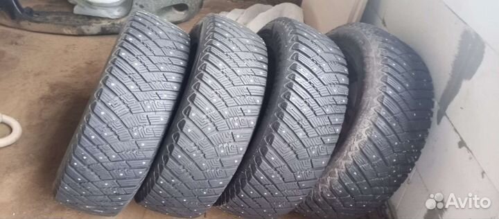 Резина r 17 235 65 бу