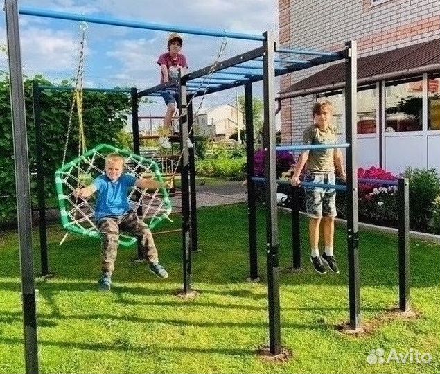 Спортивный комплекс воркаут для двора