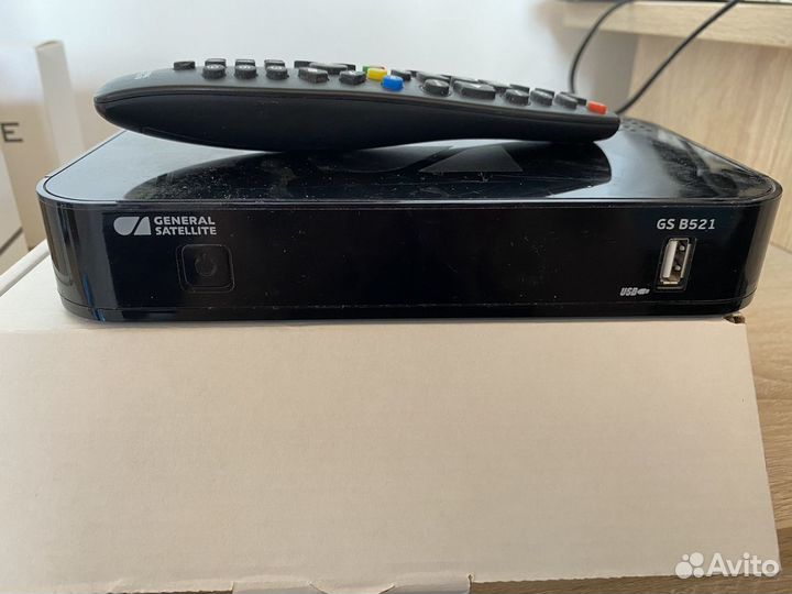 Ресивер триколор GS B521