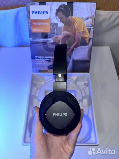 Беспроводные наушники Philips