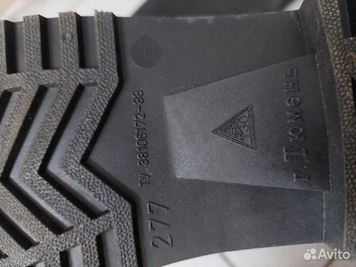 Сапоги резиновые болотные новые