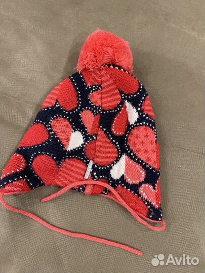 Шапка и варежки комплект
