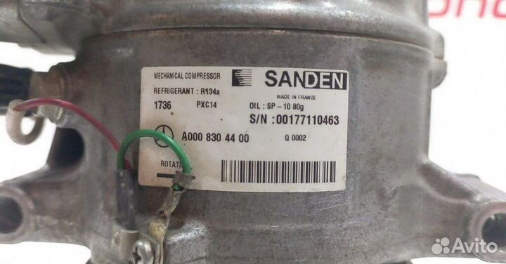 Компрессор кондиционера б/у для Mercedes-Benz C-Класс (A0008304400)