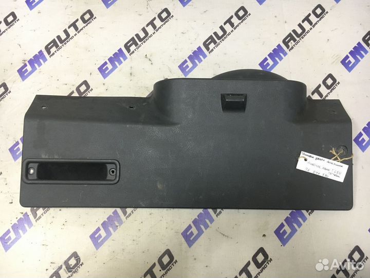 Обшивка двери багажника Шевроле Авео T250 хетчбек