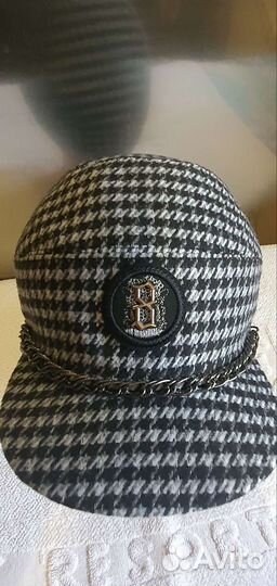 Женское кепи с ушками