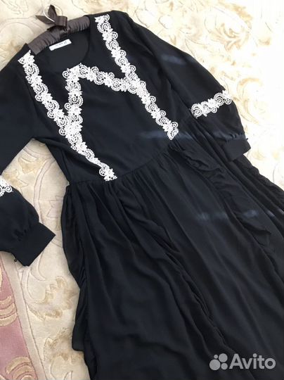 Нарядное платье