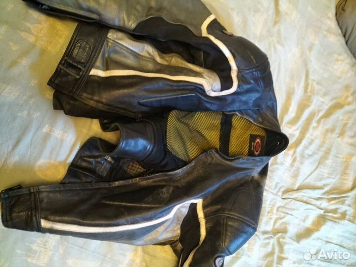 Мото экиперовка кожаная
