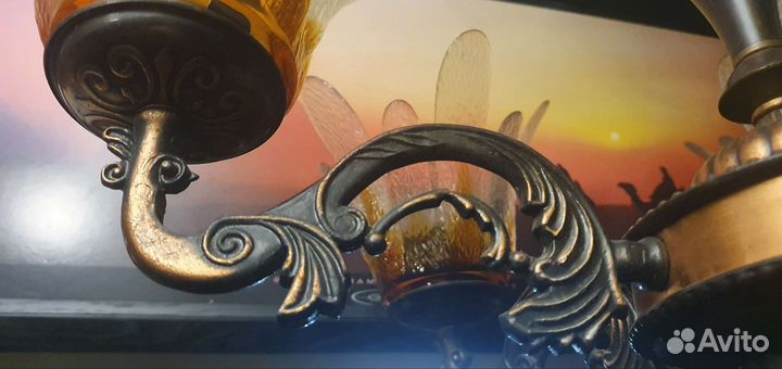 Люстра 5-ти рожковая с плафономи