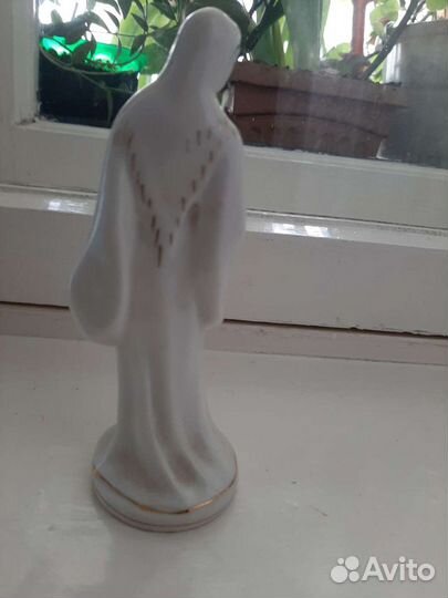 Статуэтка,Горянка