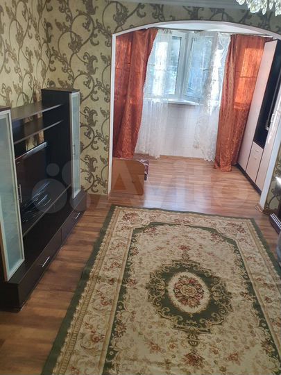 2-к. квартира, 65 м², 1/9 эт.