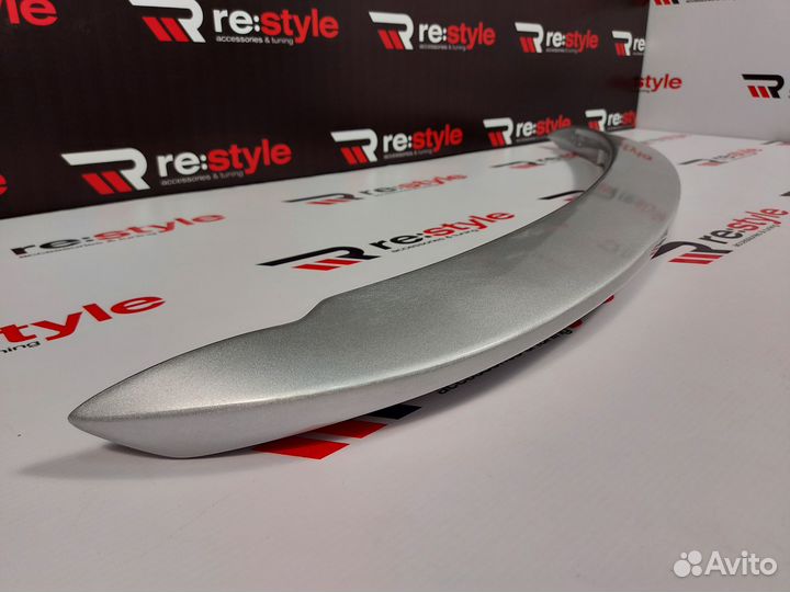 Спойлер Toyota Vitz 130 2010-2020 Серебро