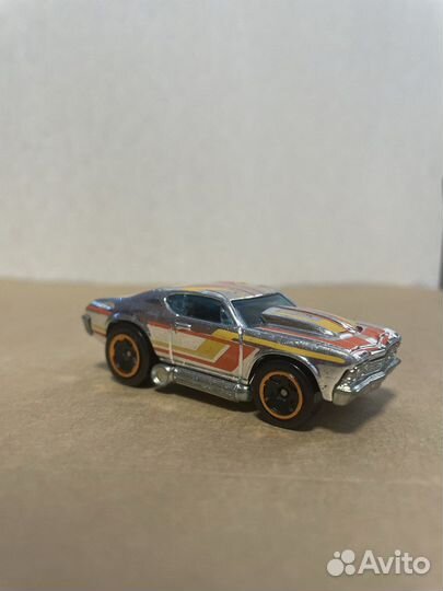 HOT Wheels '69 Chevy Chevelle - Серебристый