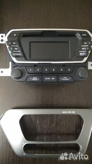 Штатная магнитола Киа Рио 3