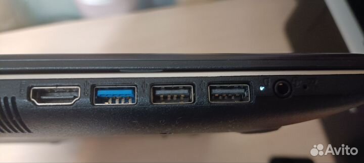 Ноутбук asus VivoBook