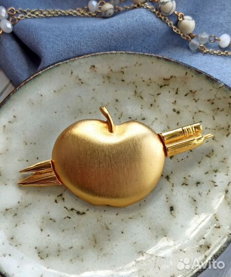 Брошь Casual Corner - Винтажная бижутерия