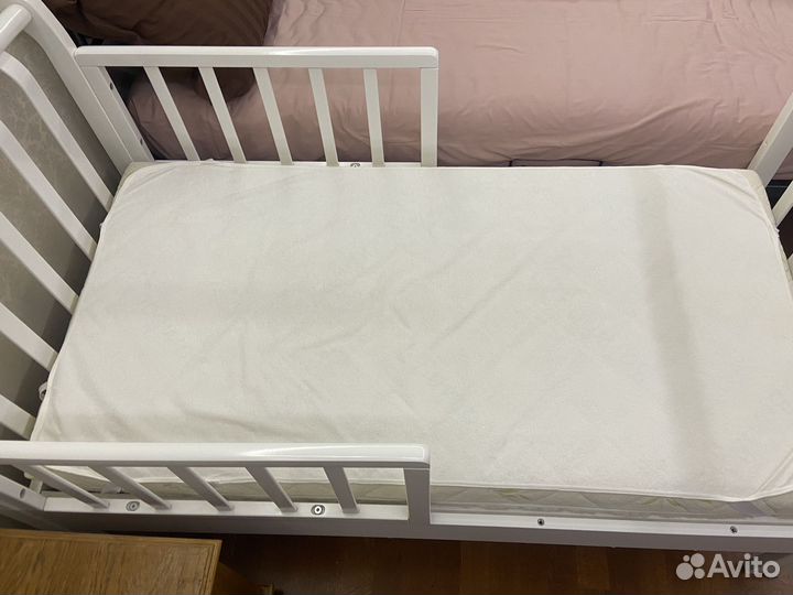 Детская кроватка трансформер с матрасом