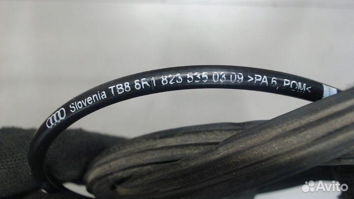 Трос капота Audi Q5, 2009