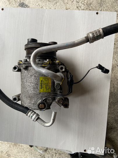 Компрессор кондиционера mitsubishi