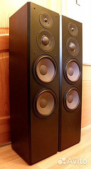 Braun LS 130 Atelier (8 Ом, 130 Вт, закрытый ящик)