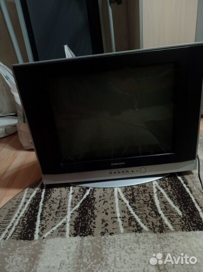 Телевизор samsung