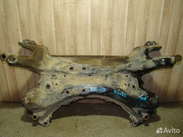 Балка подмоторная Toyota RAV4 (XA30)