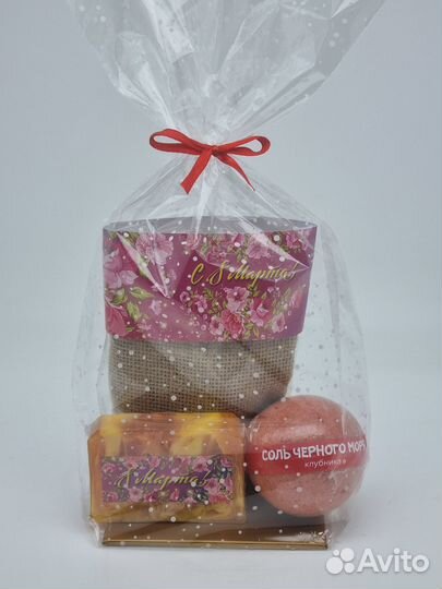 Набор 391 косметика для нежного ухода с 8 марта