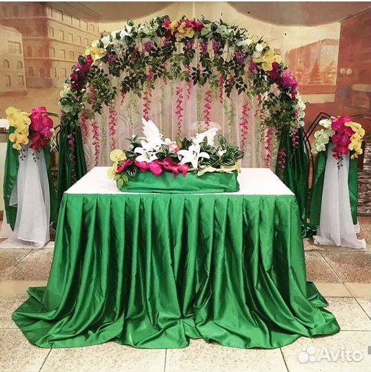 Украшения зала