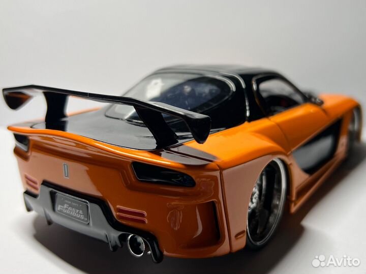 Mazda RX-7 veilside F&F 1:24
