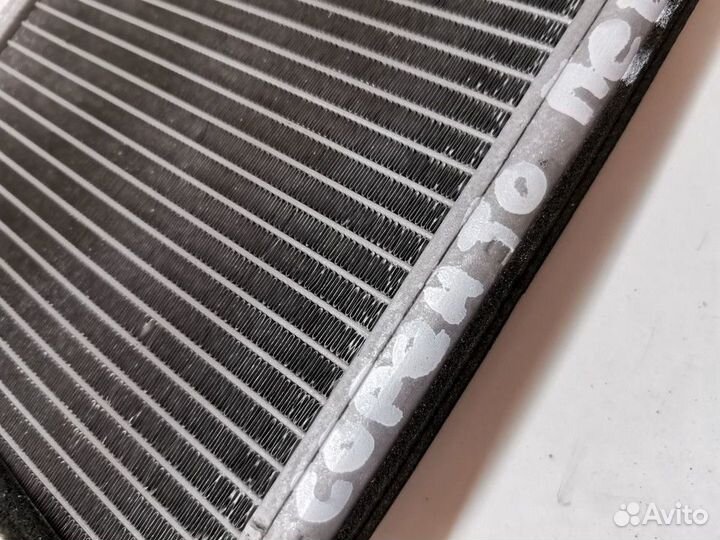 Радиатор печки (Kia Sorento)