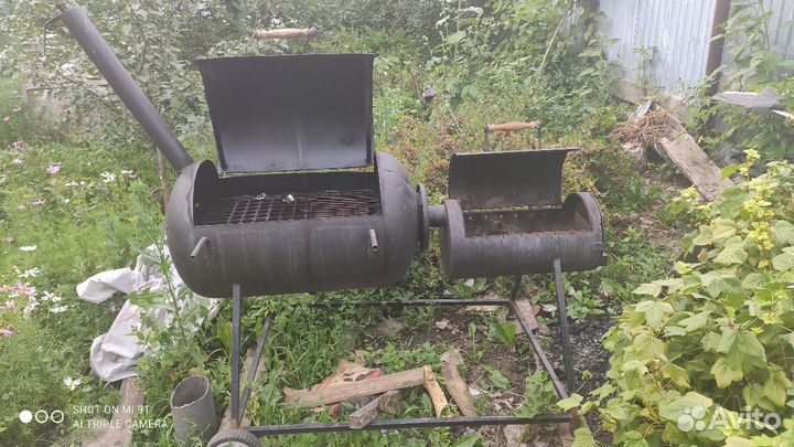 Мангал барбекю-коптильня