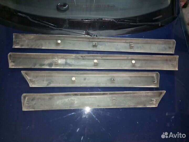 Молдинги на двери passat b3