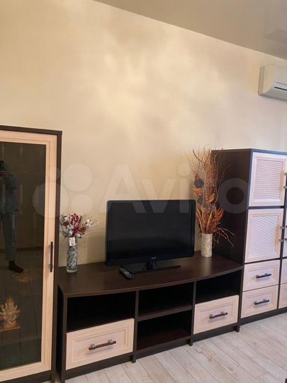 2-к. квартира, 80 м², 10/16 эт.