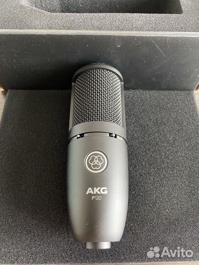 Студийный конденсаторный микрофон AKG P120