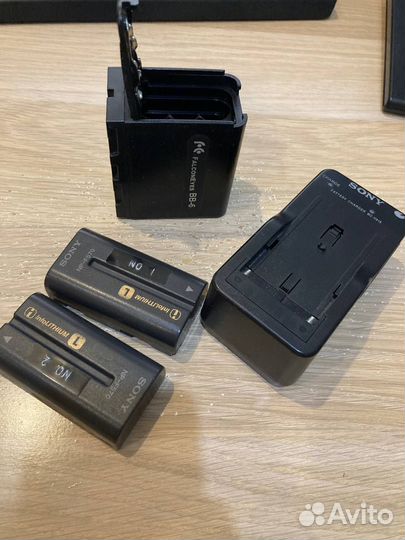 Комплект NP-F аккумуляторов