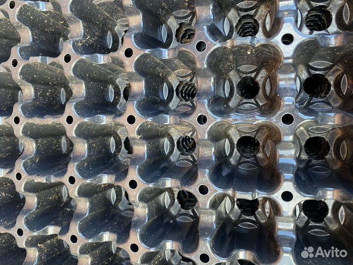 Кассеты для рассады бу 128 ячеек (8х16)