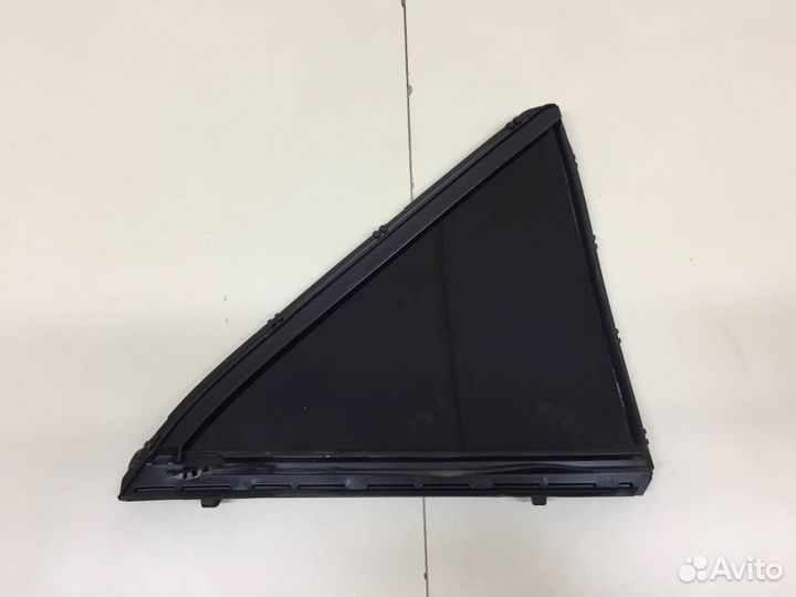 Стекло двери задней левой форточка Toyota Camry V5