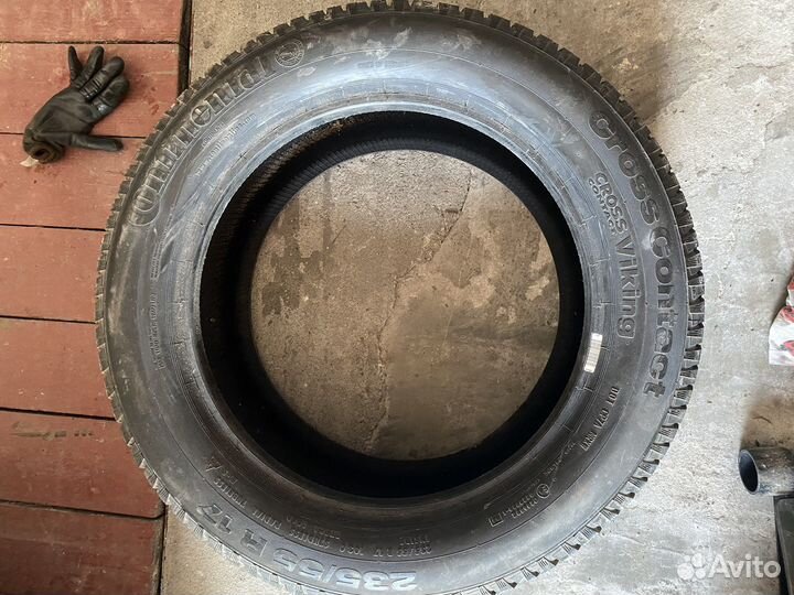Continental ContiCrossContact Viking 235/55 R17 103Q